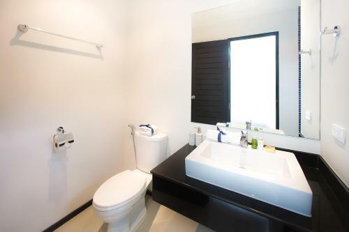 Thaimond Villas Nai Harn