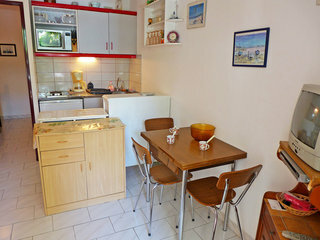 Les Cyprianes No.2