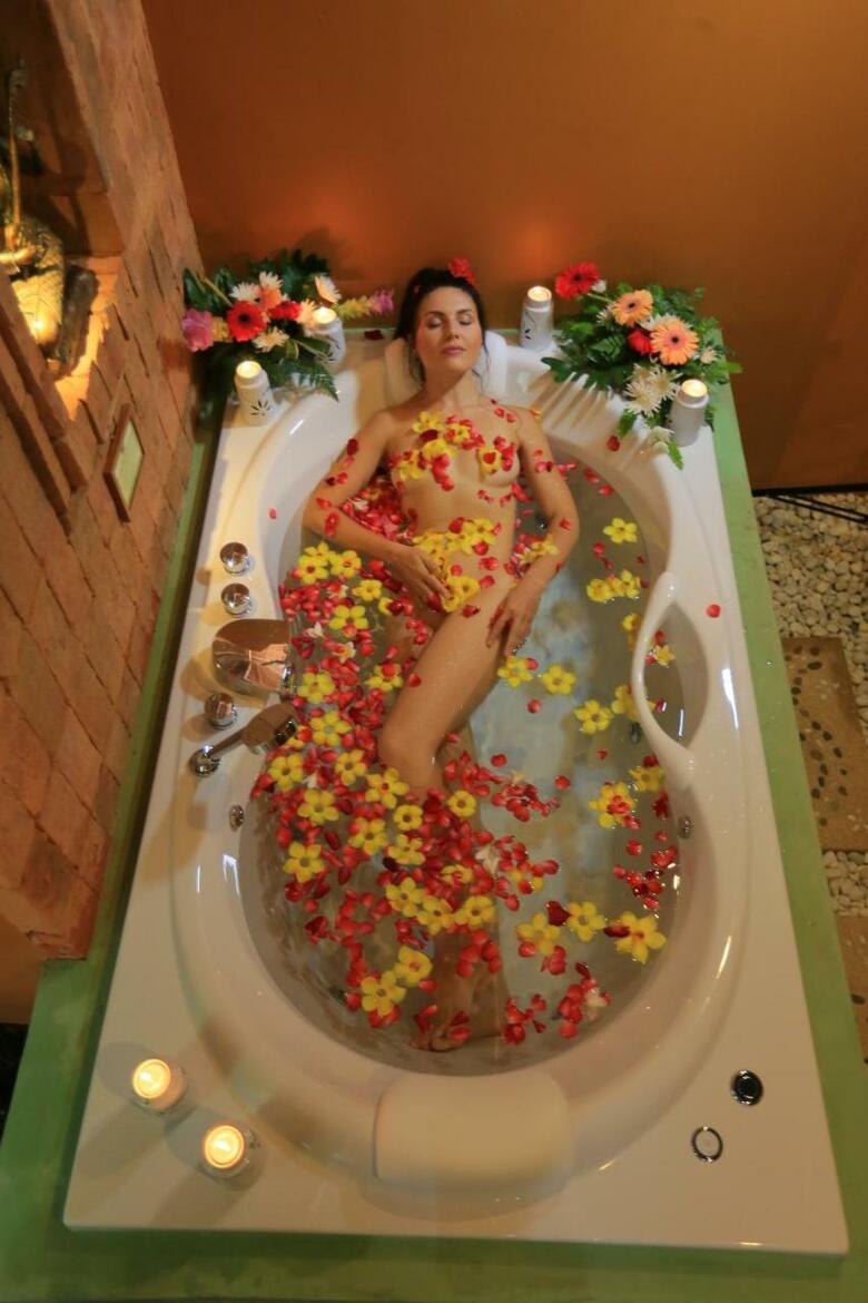 Hotel Mangosteen Resort And Ayurveda Spa