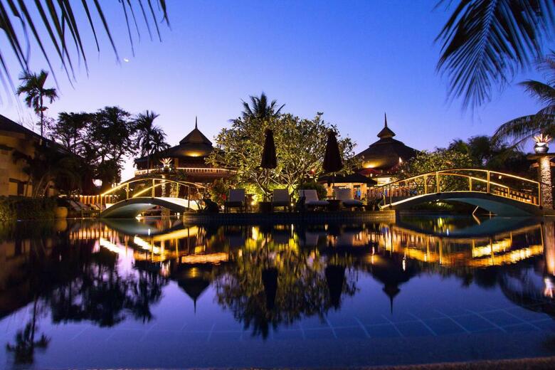 Hotel Mangosteen Resort And Ayurveda Spa