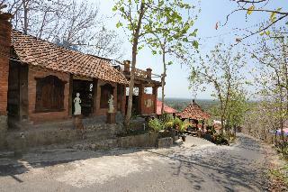 Watu Lumbung Culture Resort