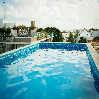 Koox Downtown Family Boutique Hotel