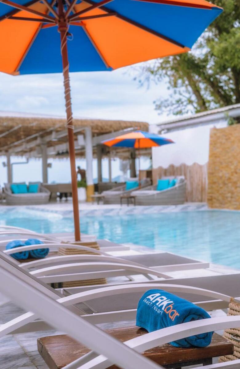 Hotel Ark Bar Beach Resort
