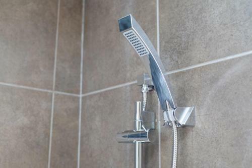 Nora Lake View Hotel