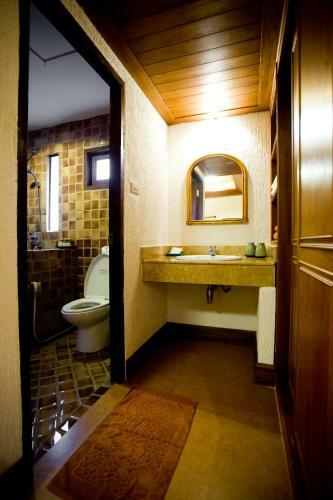 Hotel Montien House