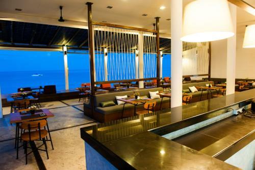 Hotel Baan Talay Resort