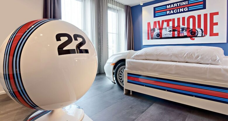 V8 Hotel Motorworld Region Stuttgart, Bw Premier