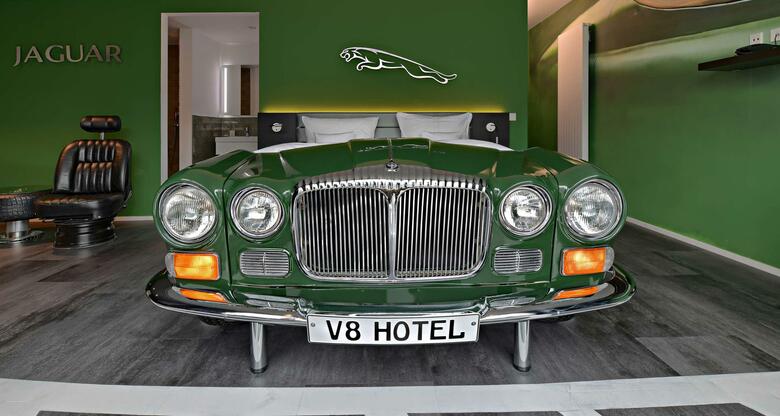 V8 Hotel Motorworld Region Stuttgart, Bw Premier