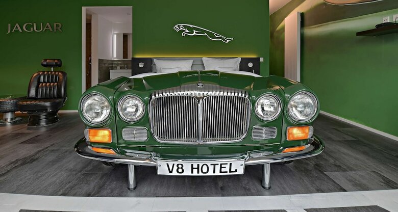 V8 Hotel Motorworld Region Stuttgart, Bw Premier