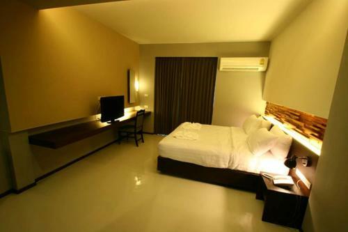 Hotel At One Service