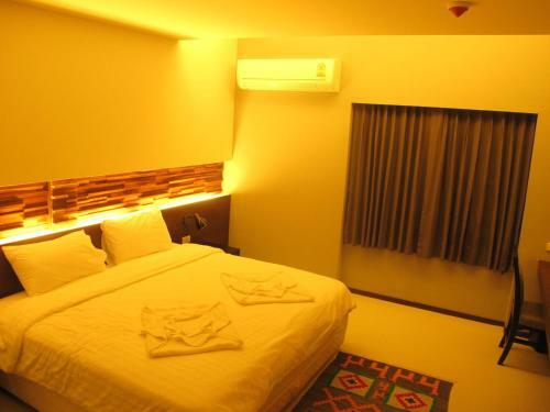 Hotel At One Service