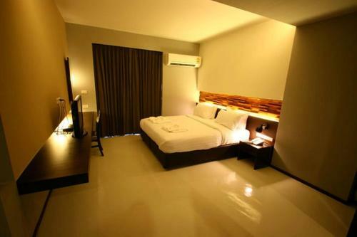 Hotel At One Service
