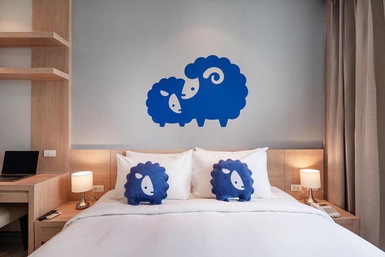 Bed & Breakfast Demeter Residences Suites