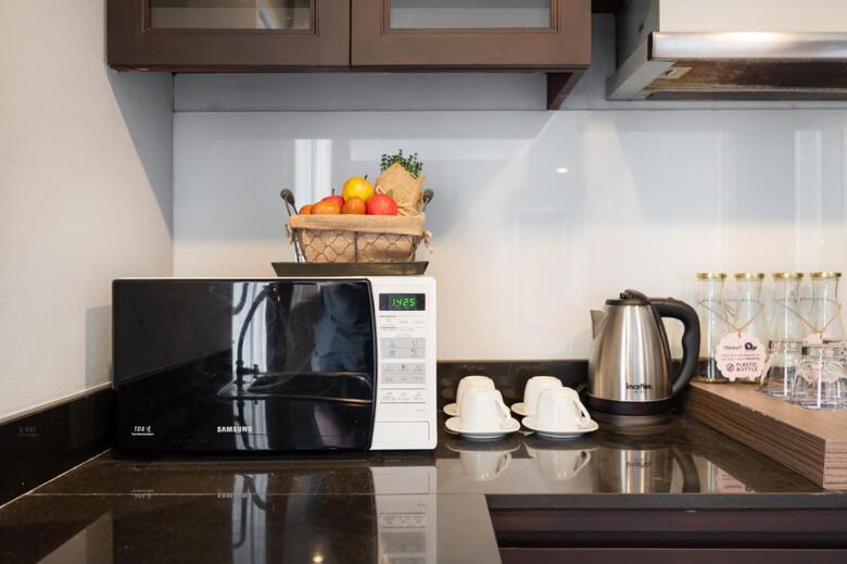 Bed & Breakfast Demeter Residences Suites