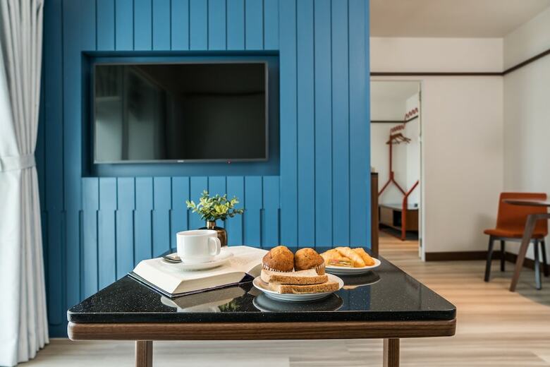 Hotel At Mind Executive Suites