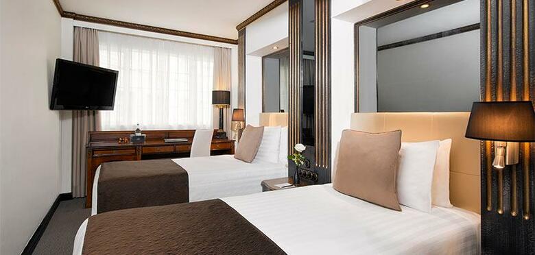 Melia White House Hotel