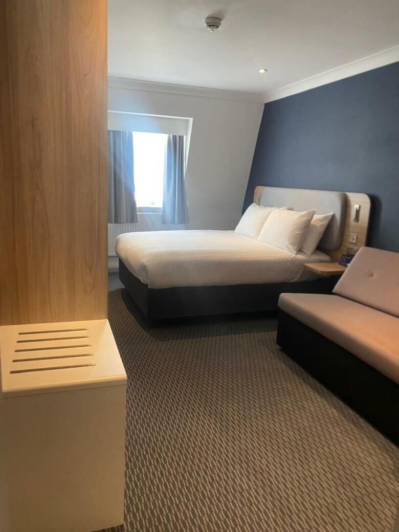 Hotel Holiday Inn Express London Victoria