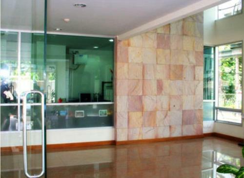Apartamentos Tongtip Place