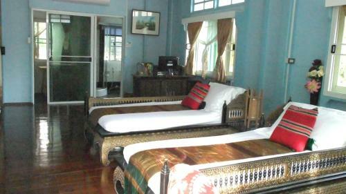 Panida Suite Hotel