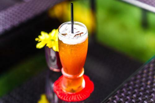 Glur Bangkok Hostel & Coffee Bar