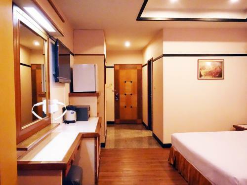 Bavana Hotel