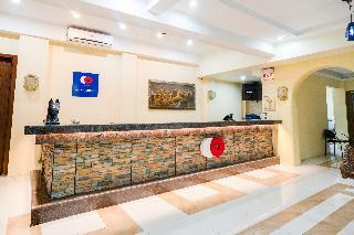 Capital O 460 World Palace Hotel