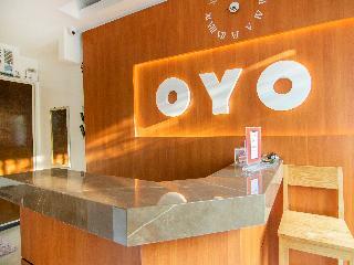 Hotel Oyo 431 Apollo 11 Apartelle