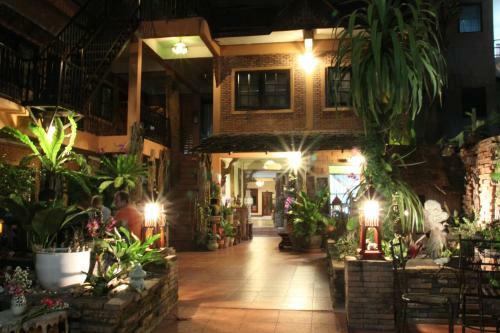 Hostal S.k. House 1