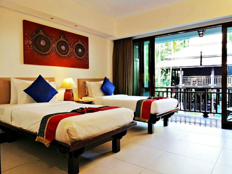 Hotel Yantarasri Resort