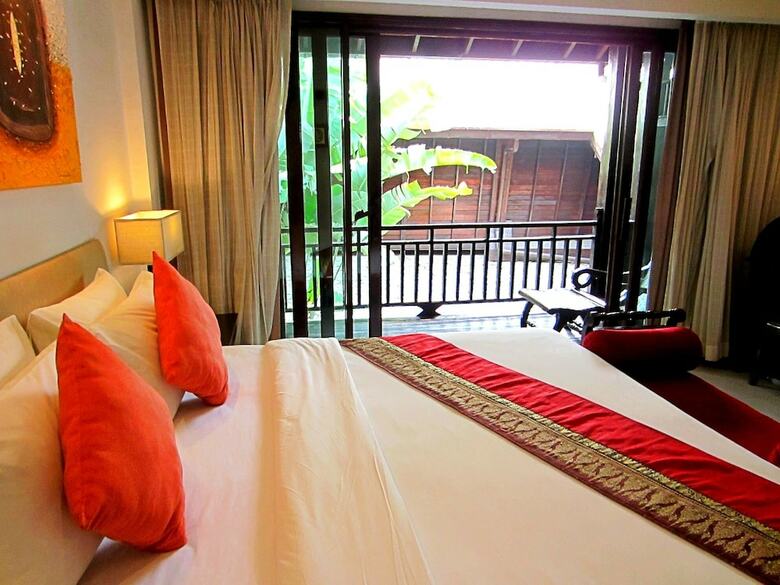 Hotel Yantarasri Resort