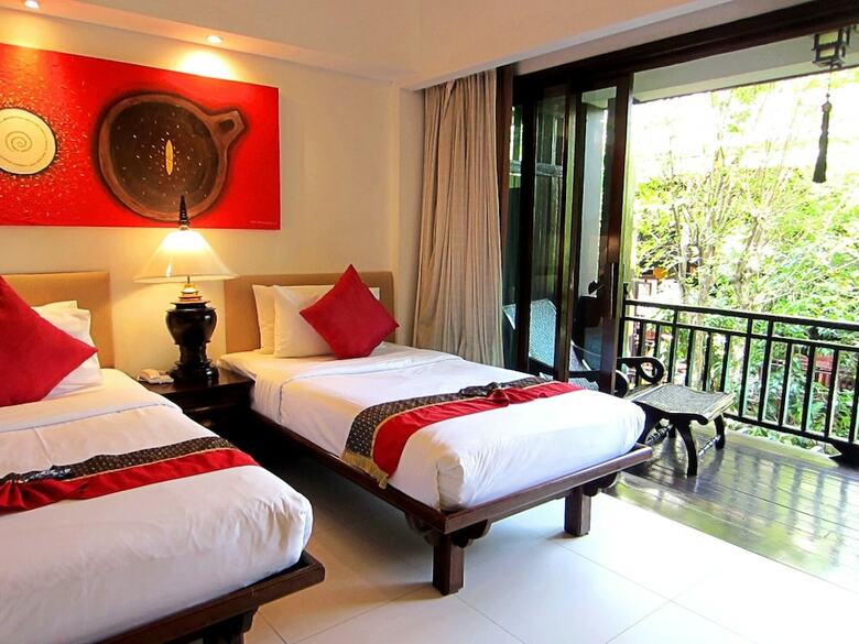 Hotel Yantarasri Resort