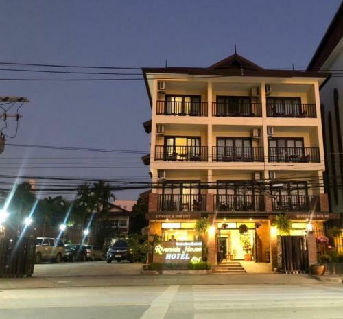 Riverside House Bed & Breakfast
