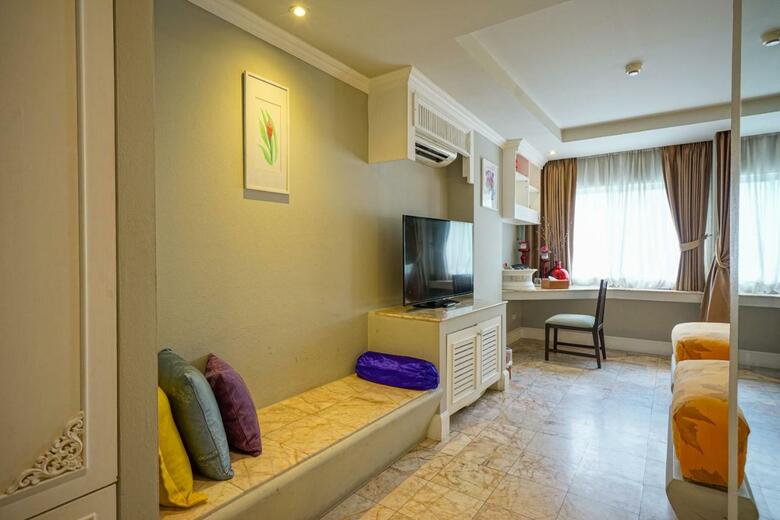 Hotel At Pingnakorn