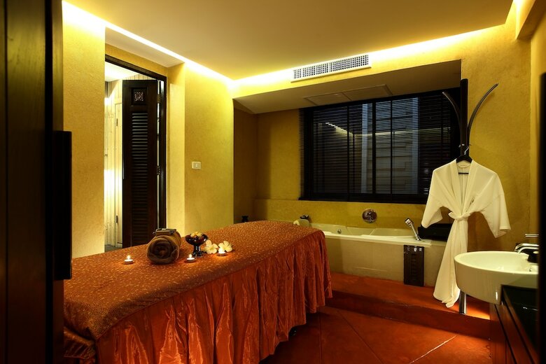 De Chai The Colonial Hotel