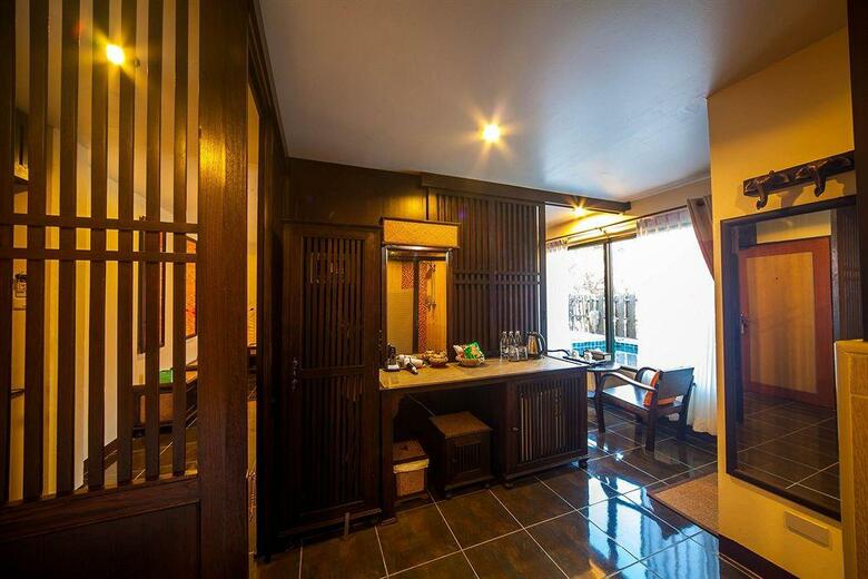 Chiangmai Night Bazaar Boutique Hotel