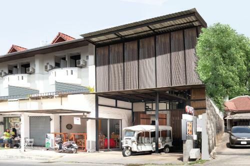 Hotel The Album Loft @ Nanai Road