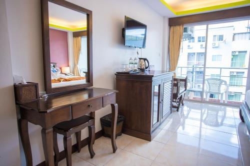 Amici Miei Hotel 2