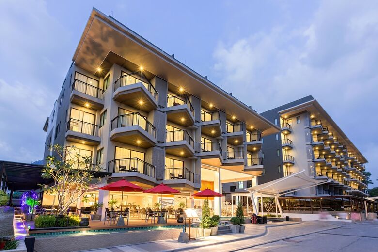 Hotel The Charm Resort Phuket