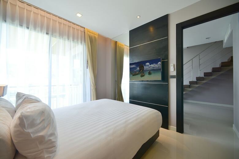 Hotel The Charm Resort Phuket