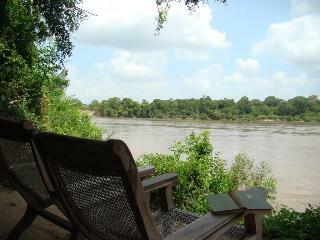 Hotel Selous Wilderness Camp