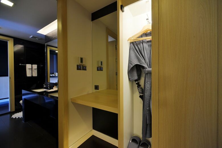 Sleep With Me Hotel Design Hotel @ Patong