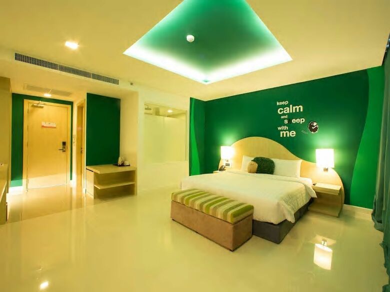 Sleep With Me Hotel Design Hotel @ Patong