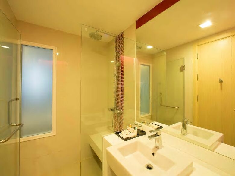 Sleep With Me Hotel Design Hotel @ Patong