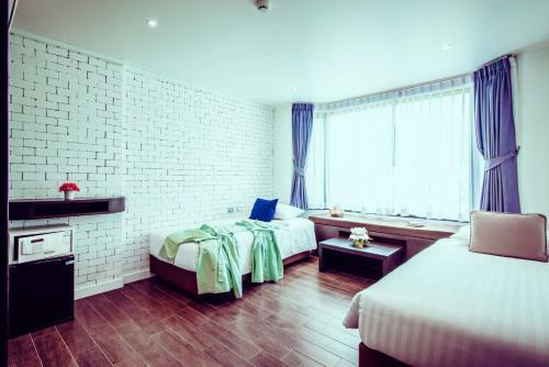 Nara Grandeur Hotel Patong