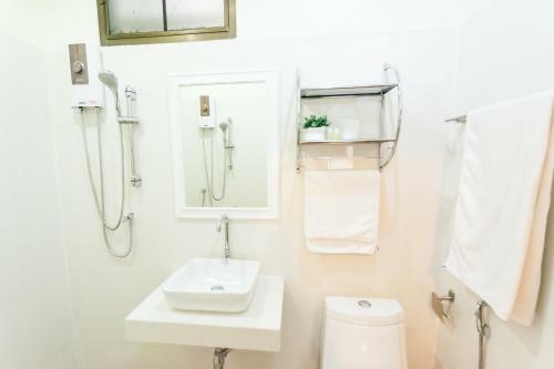 Hostal Eriksson Guesthouse