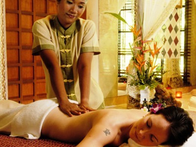 Hotel Thara Patong Beach Resort & Spa