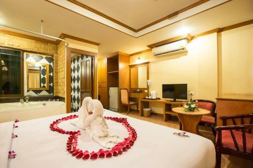 Hotel Bangkok Residence