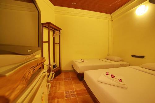 Hostal Relax Guesthouse