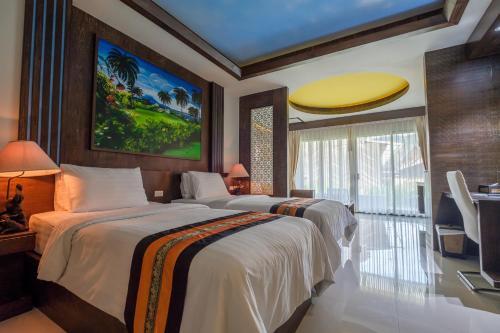 Dolphin Hotel Phuket