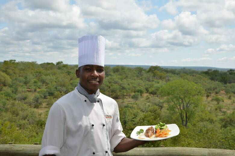 Hotel Victoria Falls Safari Lodge